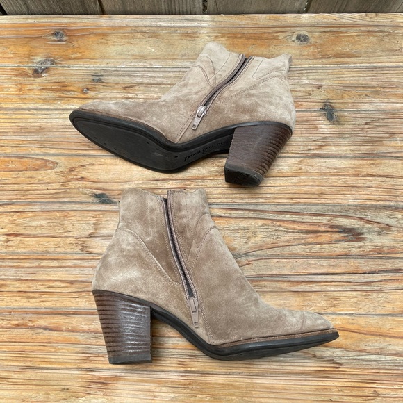 Paul Green Nora Hydro Bootie Womens 8 Tan Suede Stacked Heel Zip Boot - Picture 8 of 16